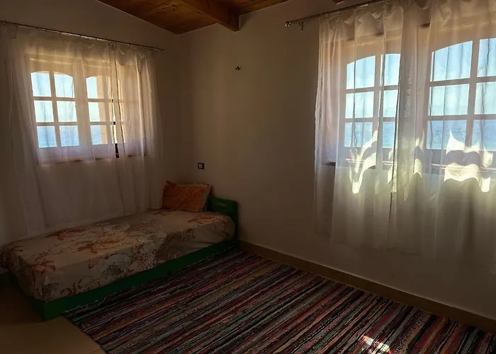 Castle Деревянный коттедж *